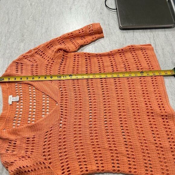 Chico’s Coral Open Knit Linen Crochet V Neck Beachy Top Size 2 (L) - Picture 11 of 13